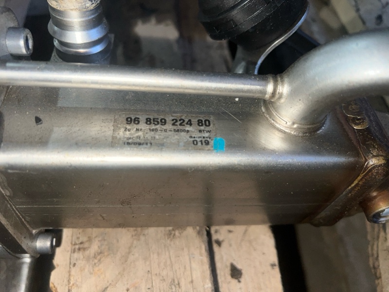 фотография citroen-c-crosser-radiator-sistemy-egr-1 5