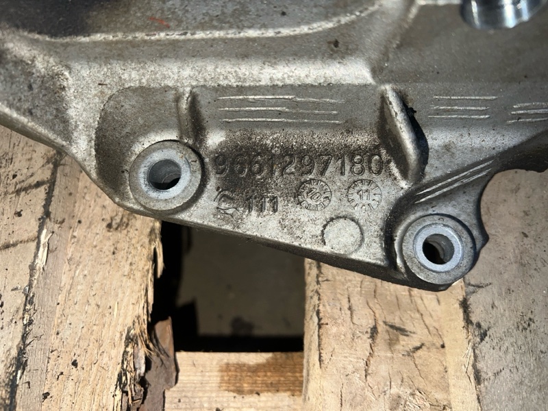 фотография citroen-c-crosser-kronshteyn-generatora-1 2