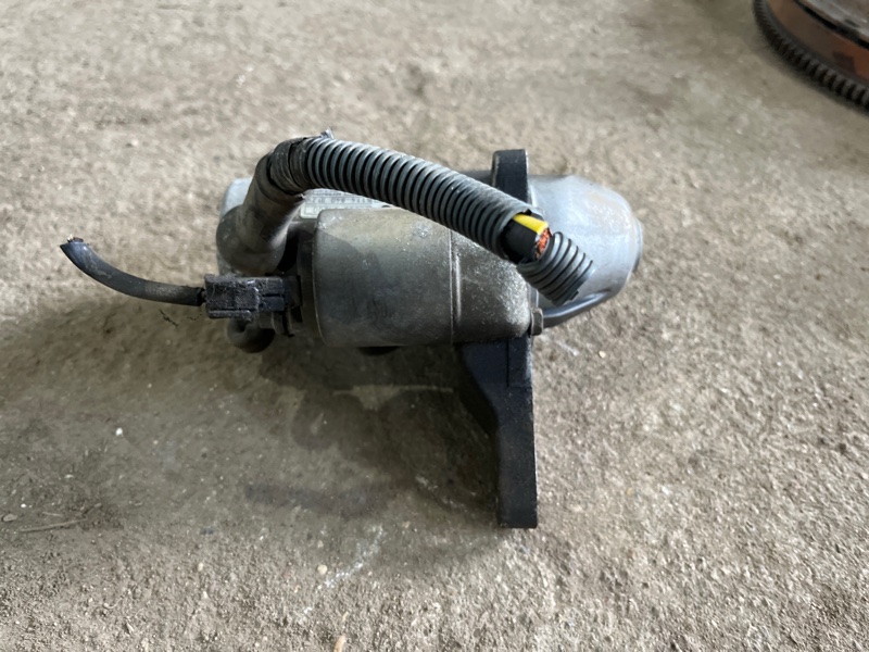 фотография nissan-primera-starter-2 4