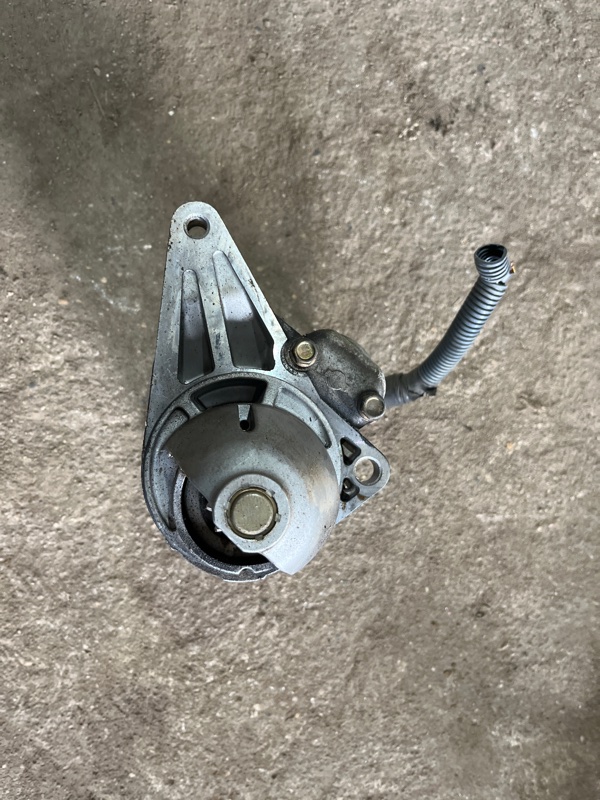 фотография nissan-primera-starter-2 7