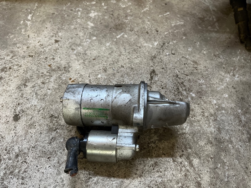фотография nissan-serena-starter-5 3