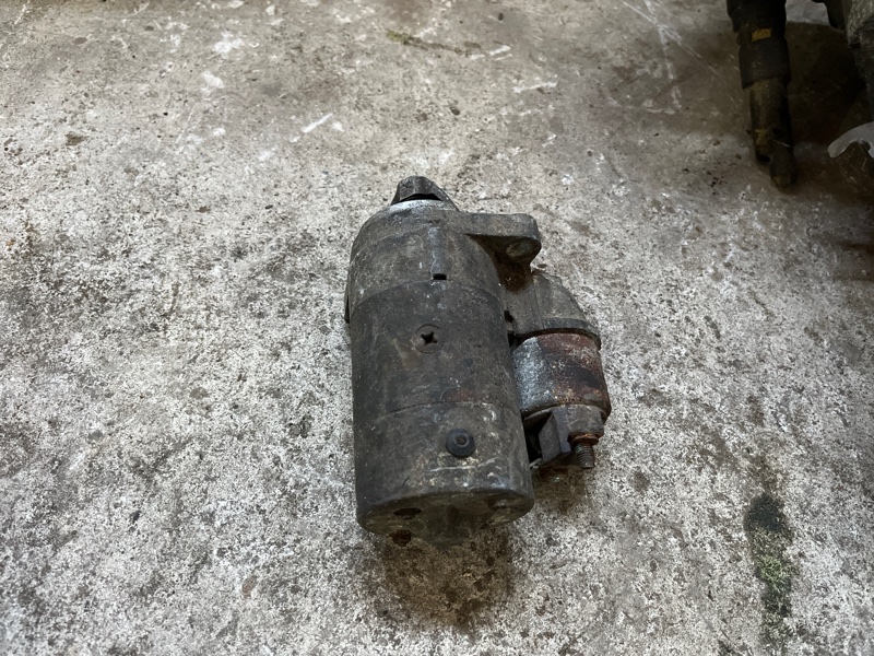 фотография nissan-primera-starter-5 4