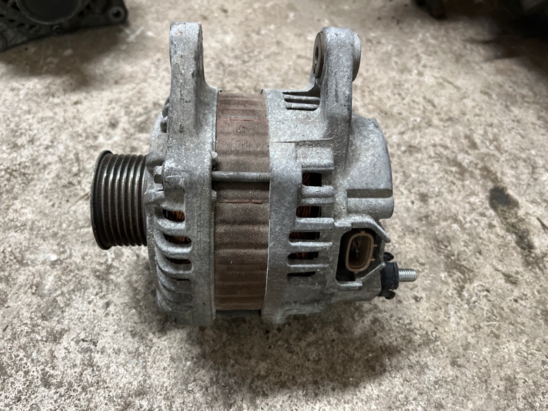 фотография nissan-tiida-generator-3 3