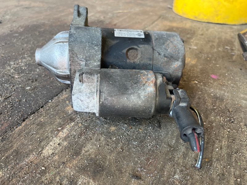 фотография nissan-micra-starter-4 3
