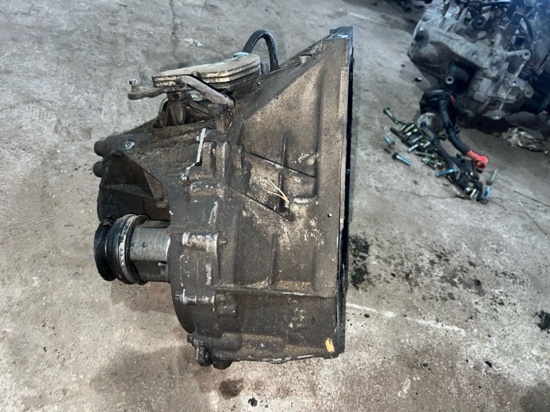 фотография nissan-tiida-mkpp-1 5