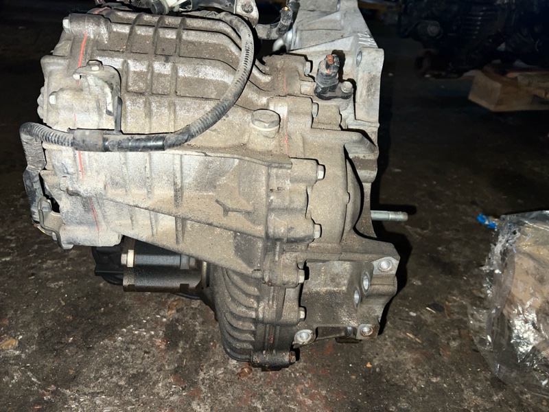 фотография toyota-noah-variator-akpp-1 10