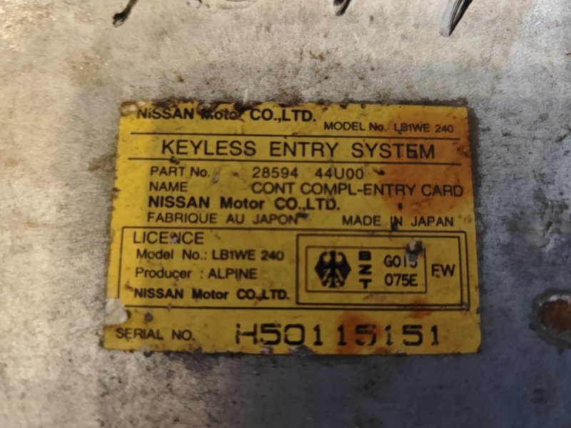 фотография nissan-maxima-blok-upravleniya-dvermi-1 2