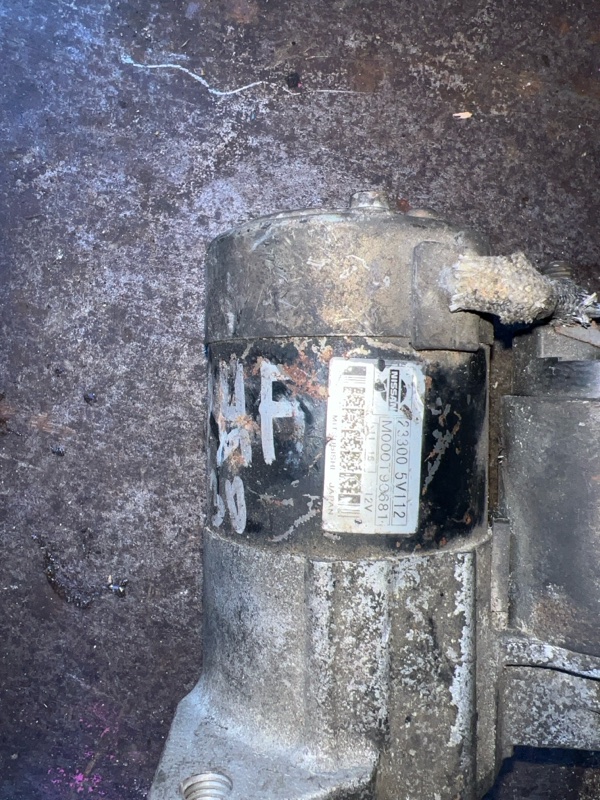 фотография nissan-bassara-starter-1 2