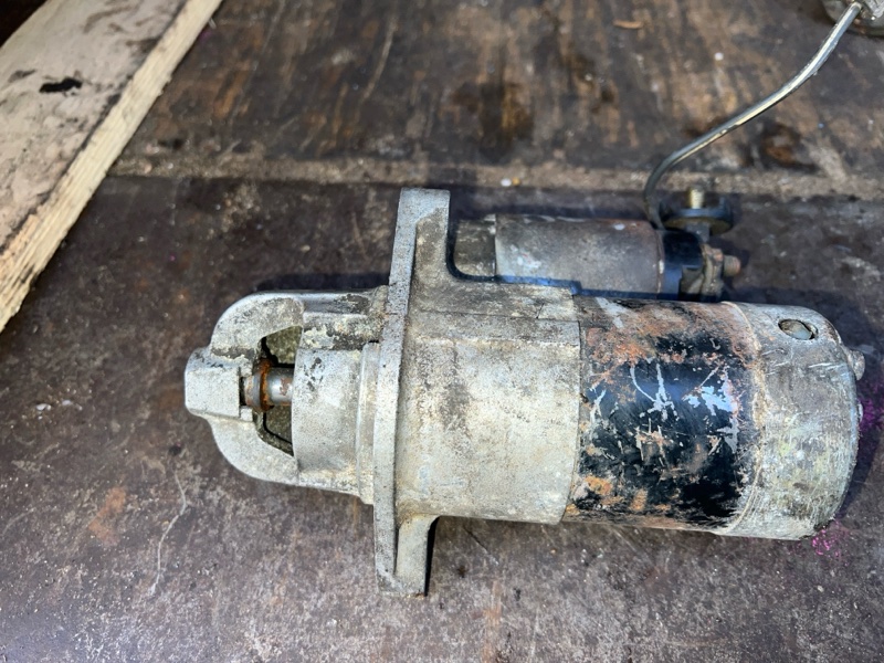 фотография nissan-presage-starter-1 2