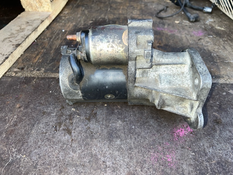 фотография nissan-elgrand-starter-1 4