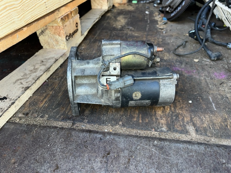 фотография nissan-elgrand-starter-1 6