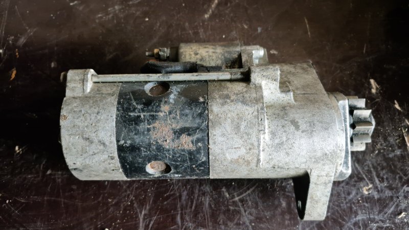 фотография nissan-pathfinder-starter-2 2