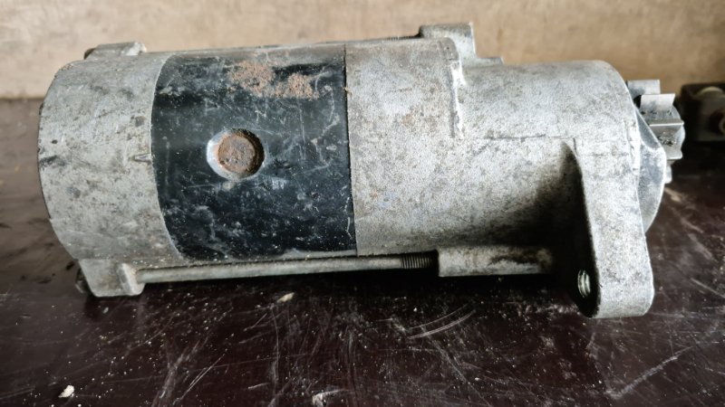 фотография nissan-pathfinder-starter-2 3