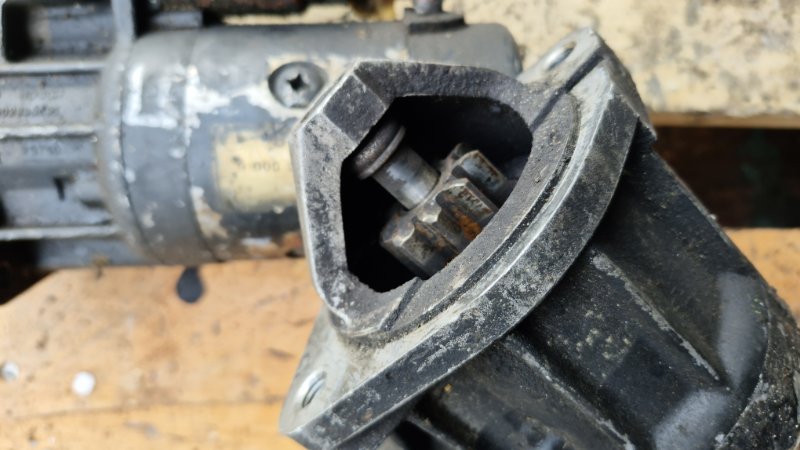 фотография nissan-serena-starter-1 3