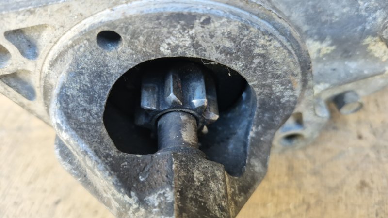 фотография nissan-caravan-starter-1 6