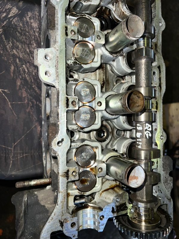 фотография nissan-almera-golovka-bloka-tsilindrov-7 11